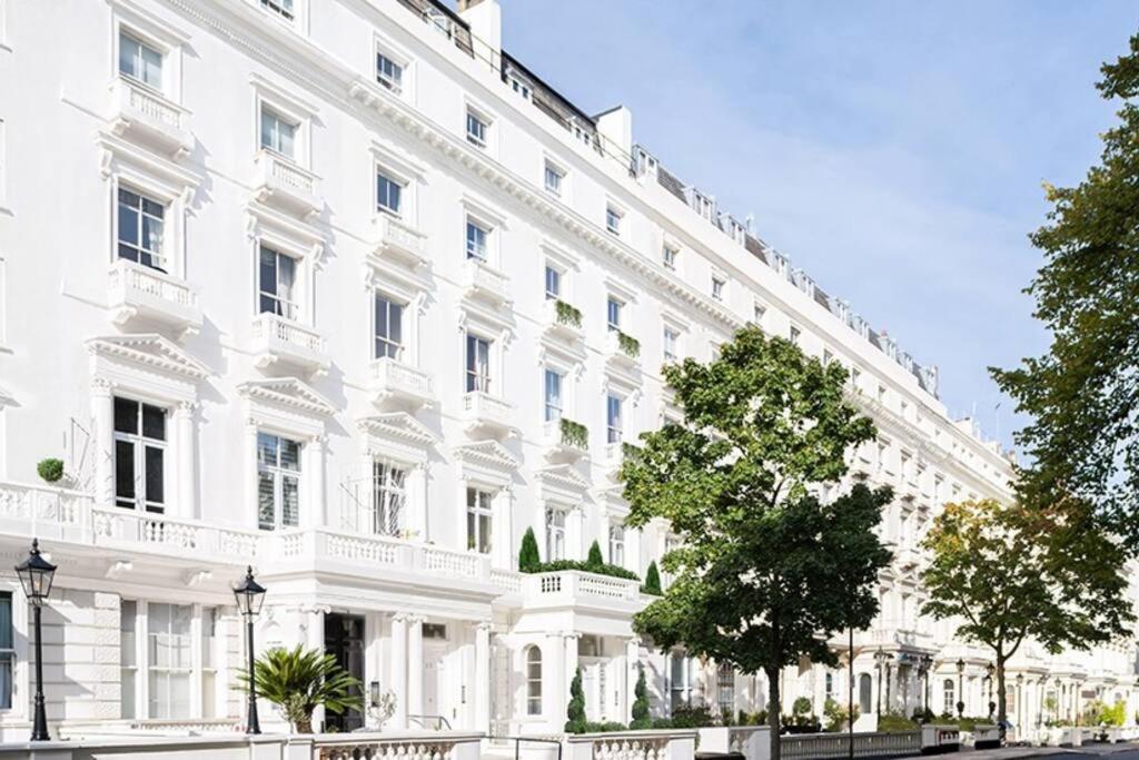 Modern Hyde Park Home With Private Entrance & Private Back Patio Near Bayswater & Paddington Stations 런던 외부 사진