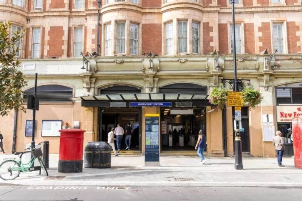 Modern Hyde Park Home With Private Entrance & Private Back Patio Near Bayswater & Paddington Stations 런던 외부 사진
